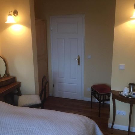 B&B Fiddler'S Inn ノイルピーン エクステリア 写真