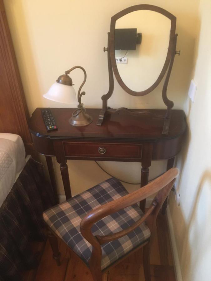 B&B Fiddler'S Inn ノイルピーン エクステリア 写真