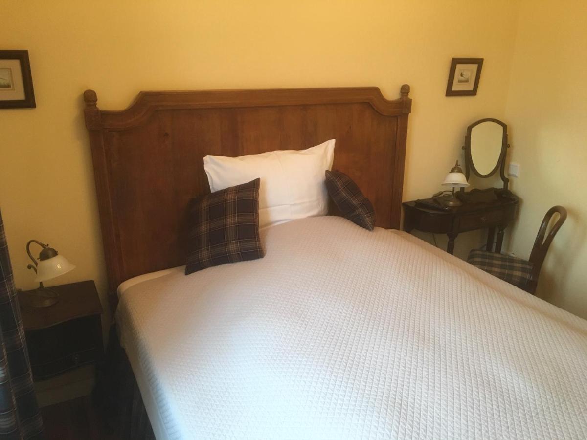 B&B Fiddler'S Inn ノイルピーン エクステリア 写真