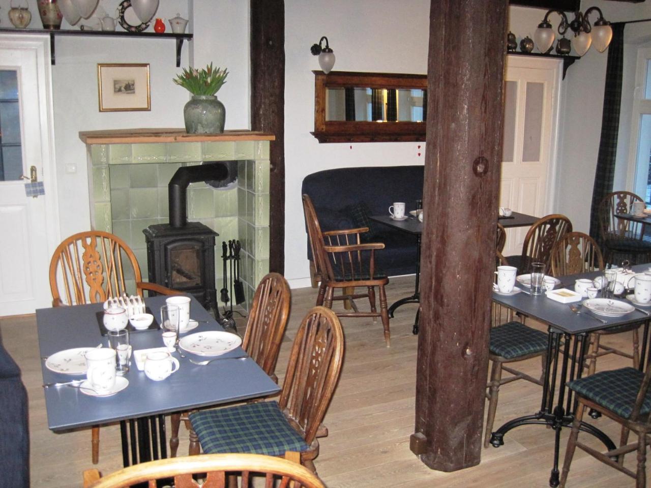 B&B Fiddler'S Inn ノイルピーン エクステリア 写真